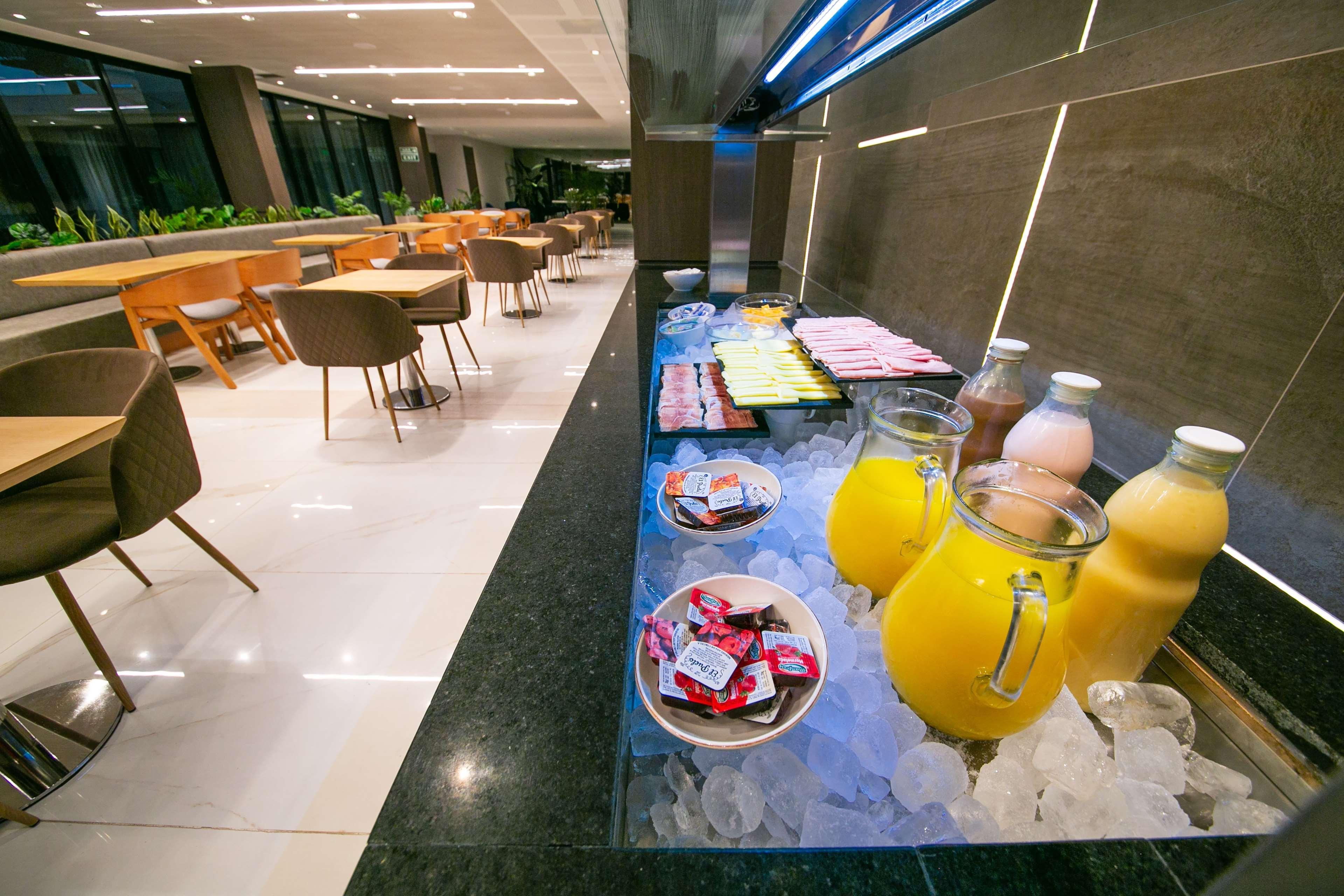 Hilton Garden Inn Santiago Del Estero - Hilton Hotels Екстер'єр фото